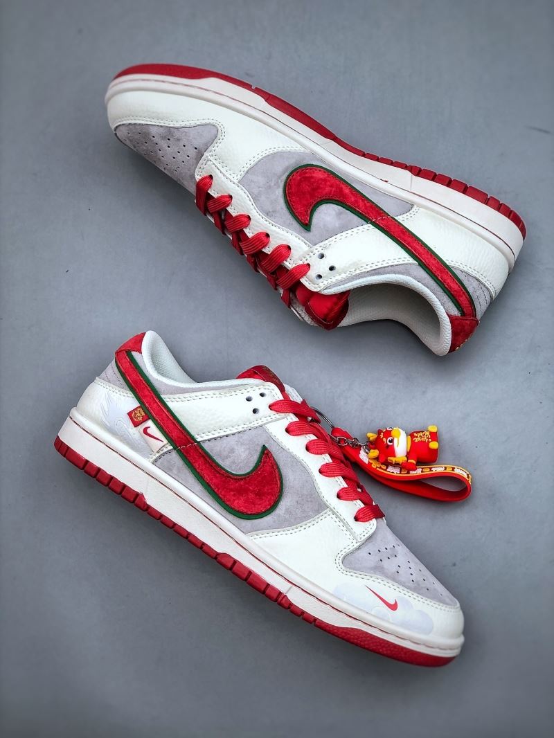 Nike Dunk Shoes